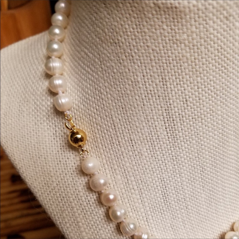 7-8 mm Akoya Pearl Necklace - Picture 2 of 3